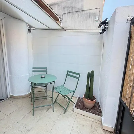 Διαμέρισμα Moderne Equipe, Petit Exterieur *
